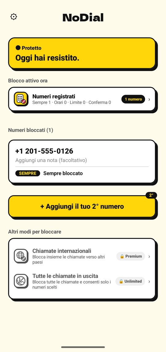 Schermata principale di NoDial: Protetto, con un numero bloccato e il suo orario